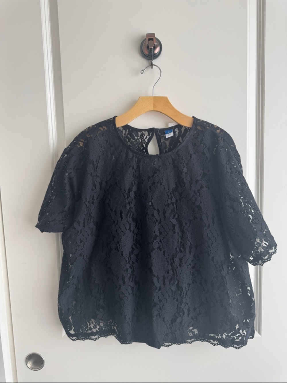 Old Navy Black Lace Short Sleeve Blouse